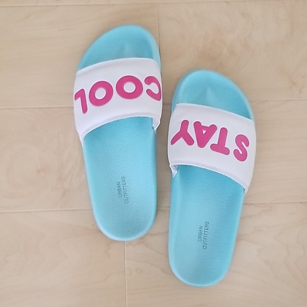 "Stay Cool" poolside slides from Urban Outfitters